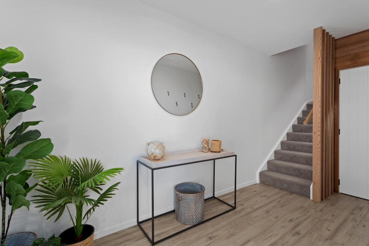 Ohope Beachside Retreat - Ohope Holiday Home エクステリア 写真