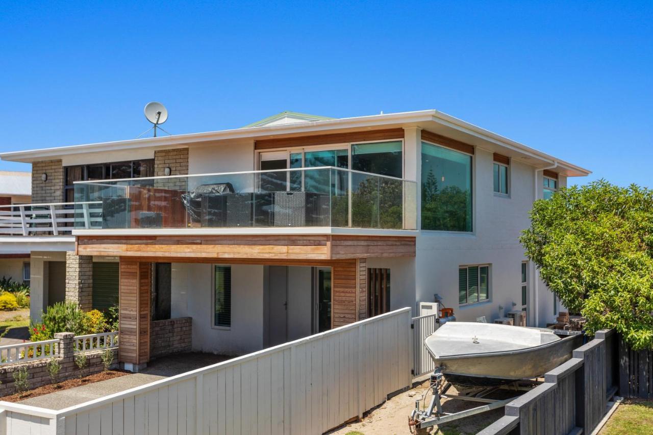 Ohope Beachside Retreat - Ohope Holiday Home エクステリア 写真